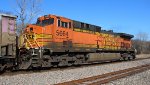 BNSF 5664 - DPU